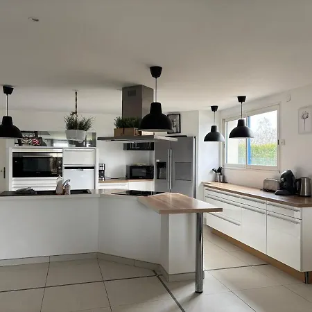 Le Havre Normand Piscine Intérieure Terrain De Pétanque Baby Foot, Ping Pong, Table De Poker, Billard, Terrasse Aménagée, Jardin, Proche Plages Du Débarquement Entre Caen Et Bayeux Villa