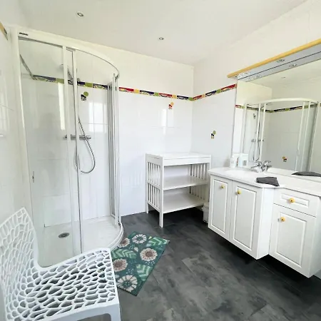 Le Havre Normand Piscine Intérieure Terrain De Pétanque Baby Foot, Ping Pong, Table De Poker, Billard, Terrasse Aménagée, Jardin, Proche Plages Du Débarquement Entre Caen Et Bayeux Villa Moulins en Bessin