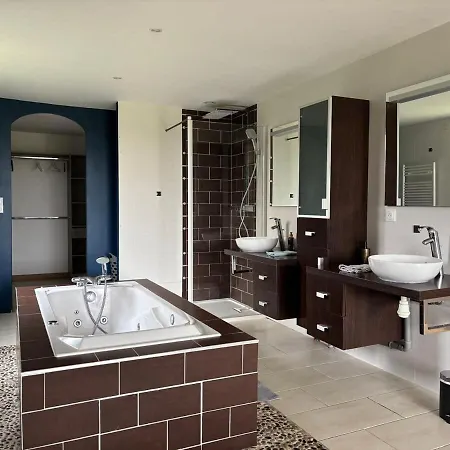 Le Havre Normand Piscine Interieure Terrain De Petanque Baby Foot, Ping Pong, Table De Poker, Billard, Terrasse Amenagee, Jardin, Proche Plages Du Debarquement Entre Caen Et Bayeux Villa Moulins en Bessin