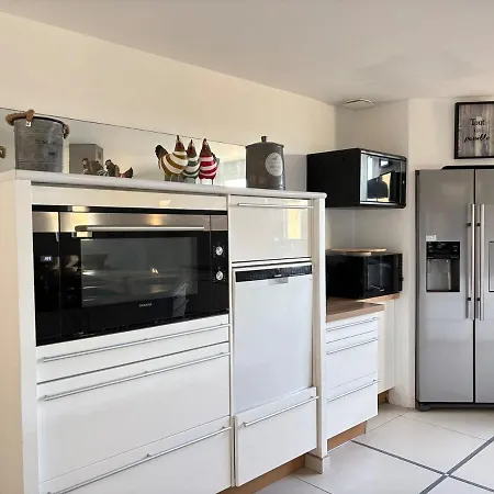 Le Havre Normand Piscine Interieure Terrain De Petanque Baby Foot, Ping Pong, Table De Poker, Billard, Terrasse Amenagee, Jardin, Proche Plages Du Debarquement Entre Caen Et Bayeux * Moulins en Bessin