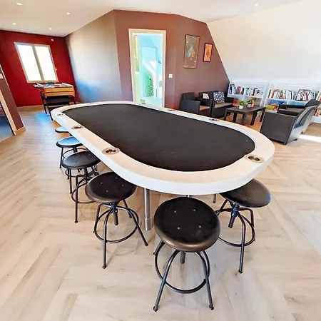 Le Havre Normand Piscine Interieure Terrain De Petanque Baby Foot, Ping Pong, Table De Poker, Billard, Terrasse Amenagee, Jardin, Proche Plages Du Debarquement Entre Caen Et Bayeux Moulins en Bessin