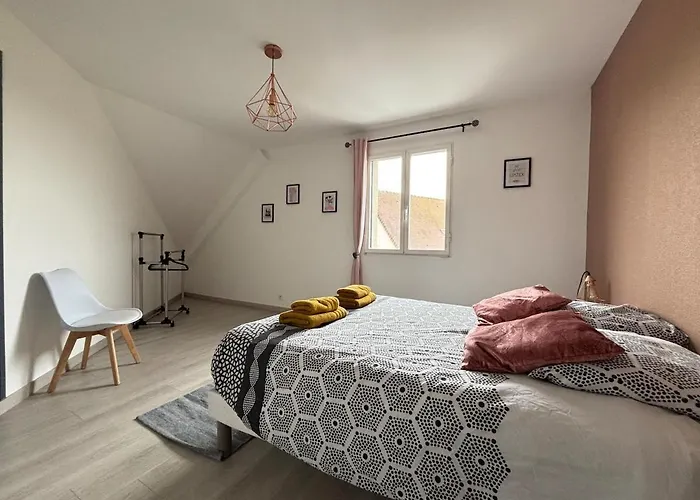 Le Havre Normand Piscine Interieure Terrain De Petanque Baby Foot, Ping Pong, Table De Poker, Billard, Terrasse Amenagee, Jardin, Proche Plages Du Debarquement Entre Caen Et Bayeux Vila